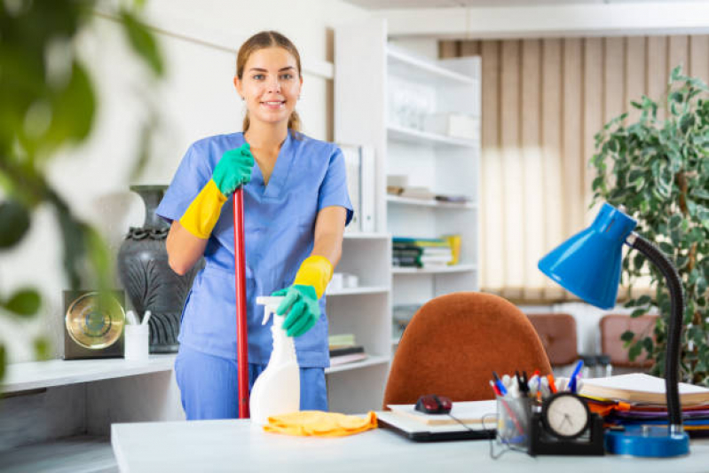 Empresas de Predial Limpeza Contato Araras - Empresa de Terceirização para Serviços de Limpeza